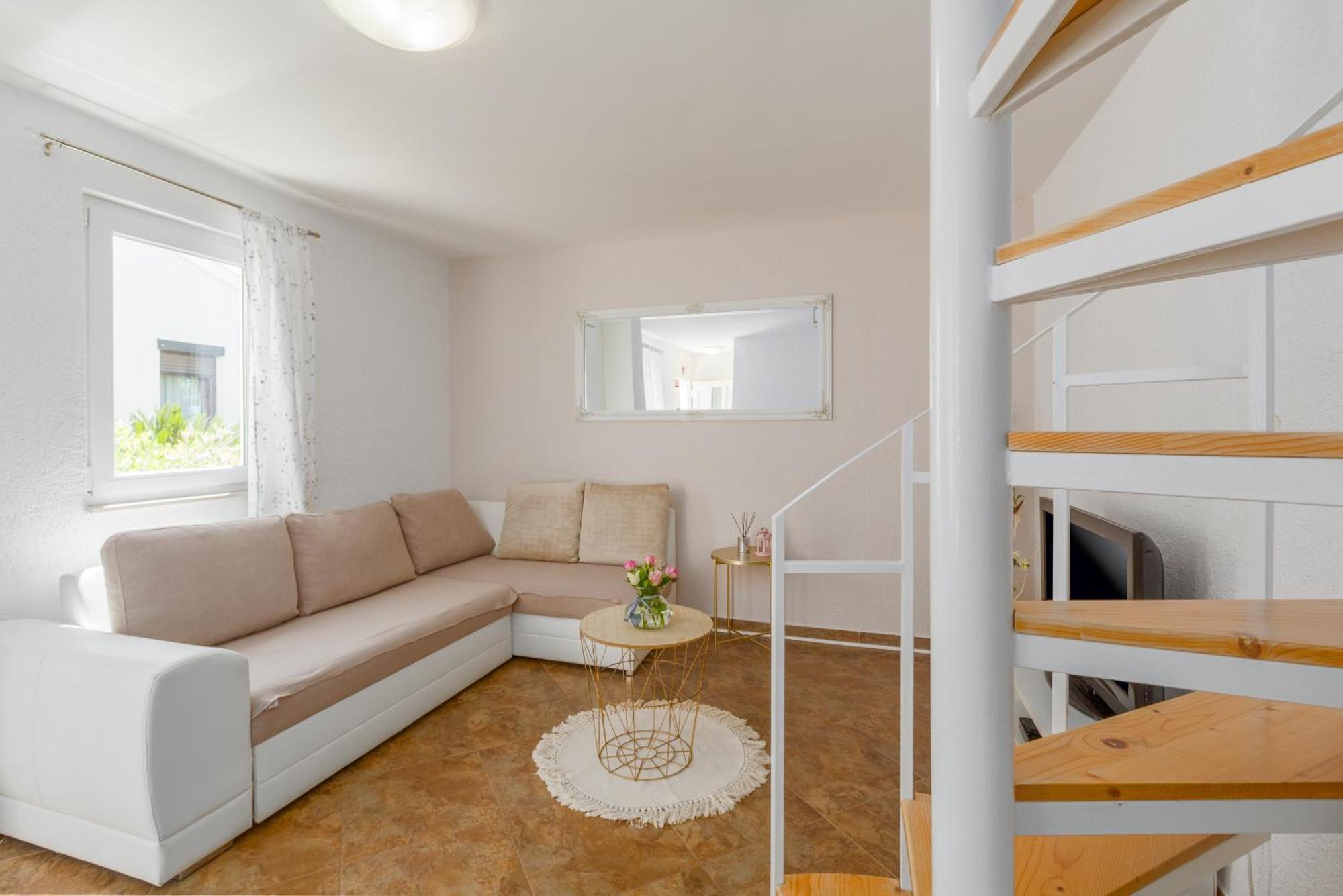 Apartment Leni Near Beach Пореч Екстер'єр фото