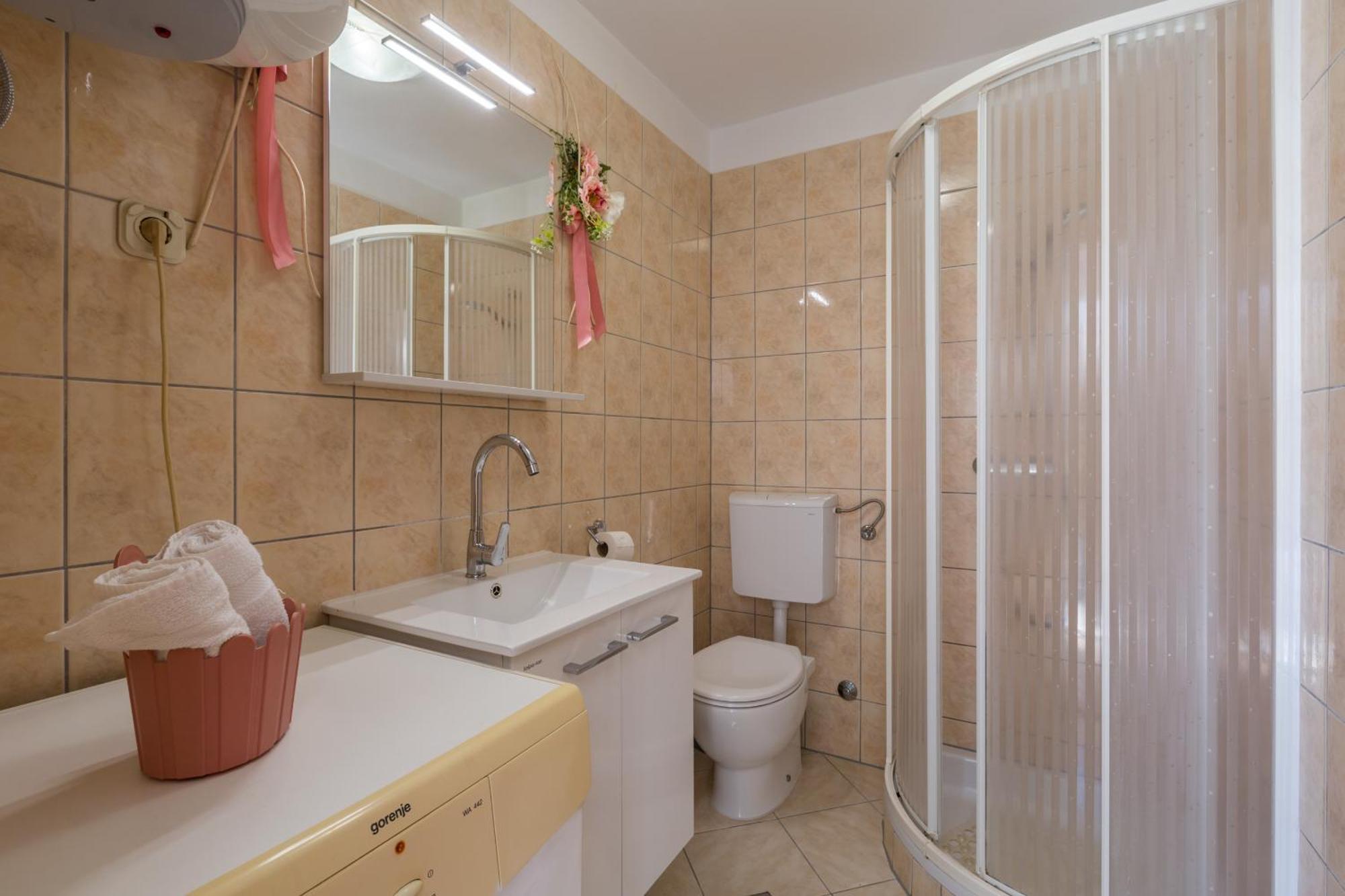 Apartment Leni Near Beach Пореч Екстер'єр фото
