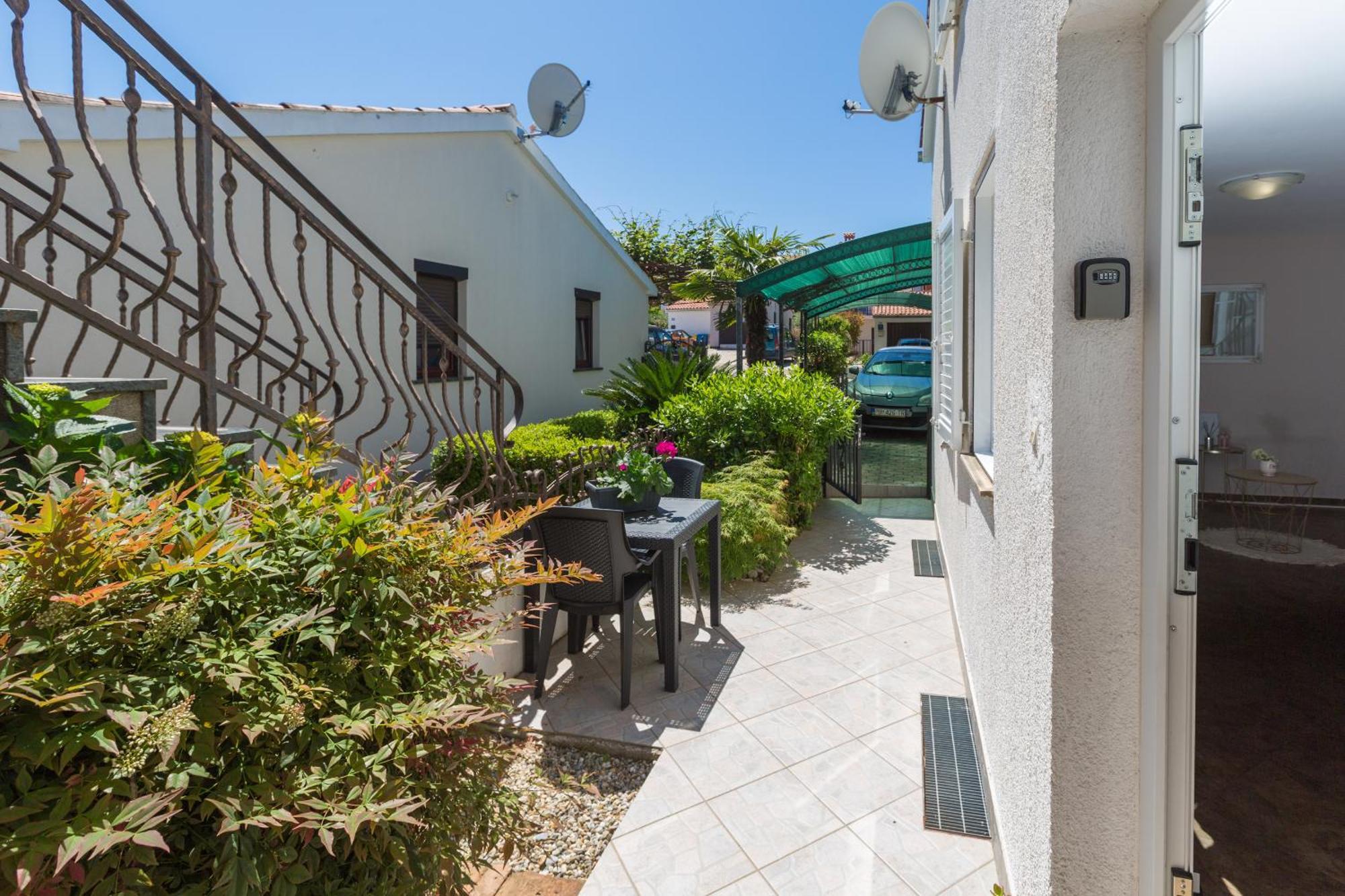 Apartment Leni Near Beach Пореч Екстер'єр фото